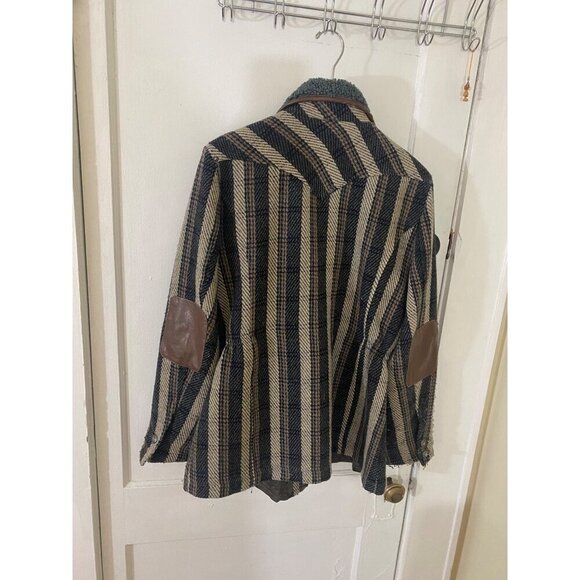 Double D Ranch Women's Multi Stripe Button Front Jacket - XL - Picture 8 of 16